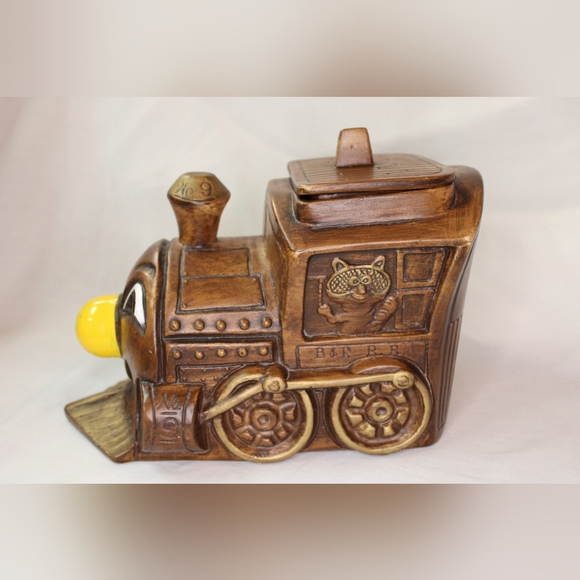 Vintage Treasure Craft B & R R.R. No.9 Train Cookie Jar - Charming 1970s Ceramic - Picture 3 of 16